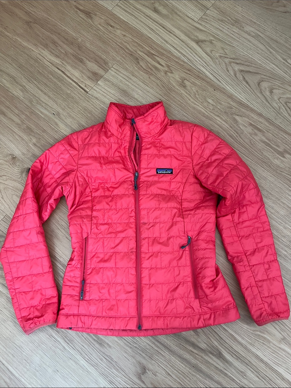 Patagonia Women's Nano Puff Jacket size S